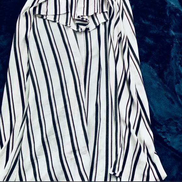 Dress and shorts combo - Picture 2 of 2